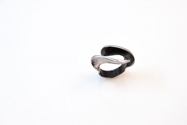 Rhodium&oxidised silver ring